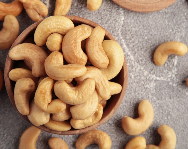 Organic Dry Roasted Whole Cashews - Image 3